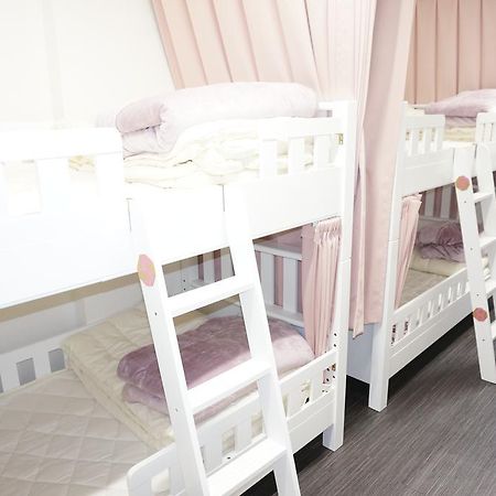 Coco Hostel Namba Osaka Bagian luar foto
