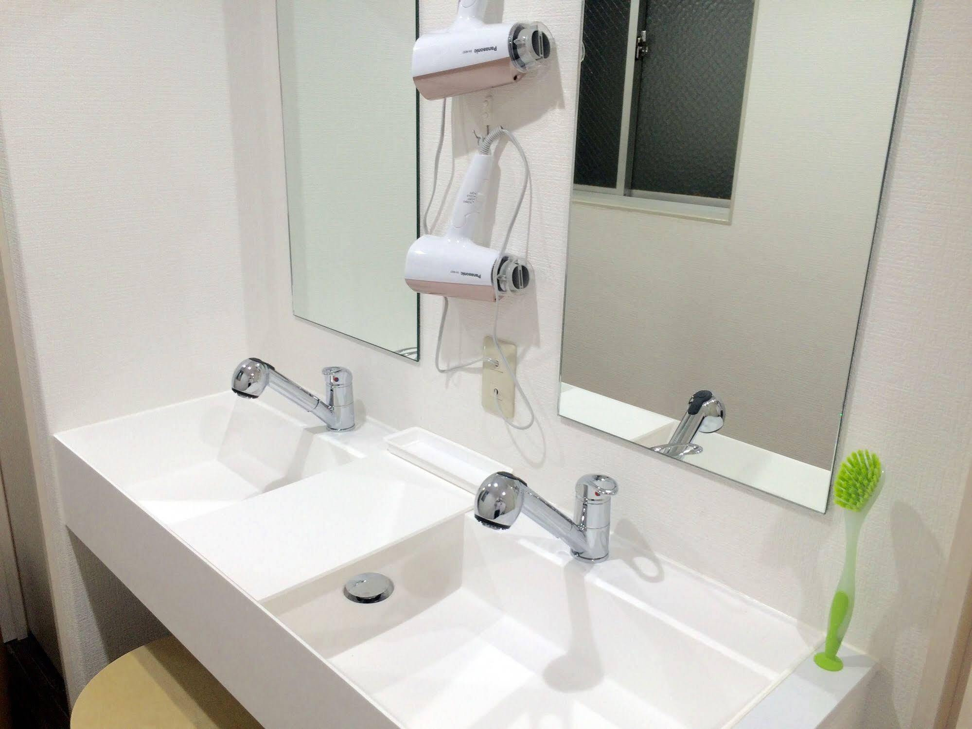 Coco Hostel Namba Osaka Bagian luar foto