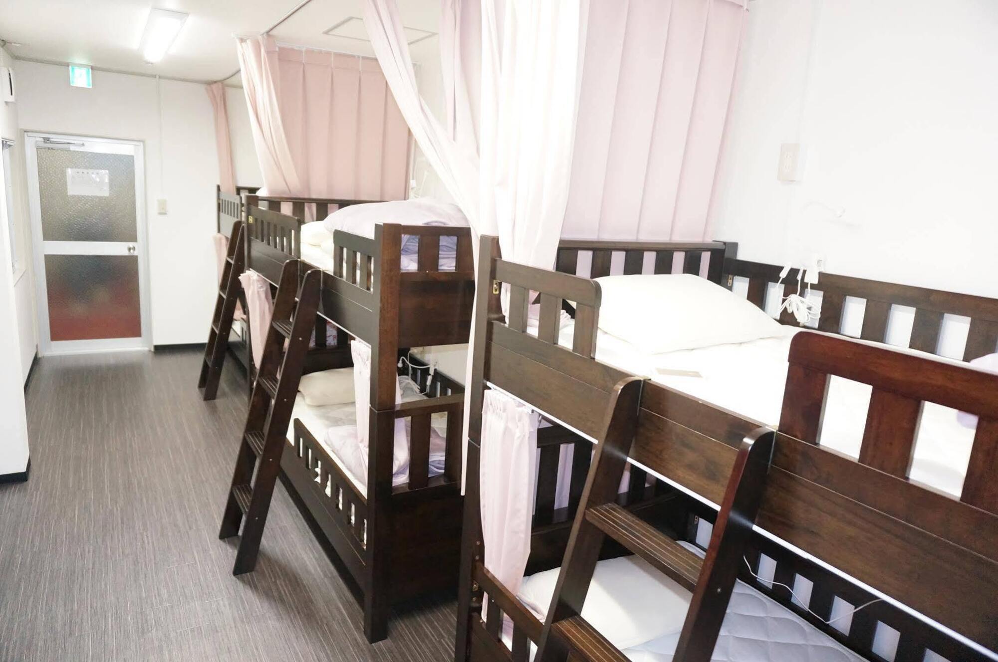 Coco Hostel Namba Osaka Bagian luar foto